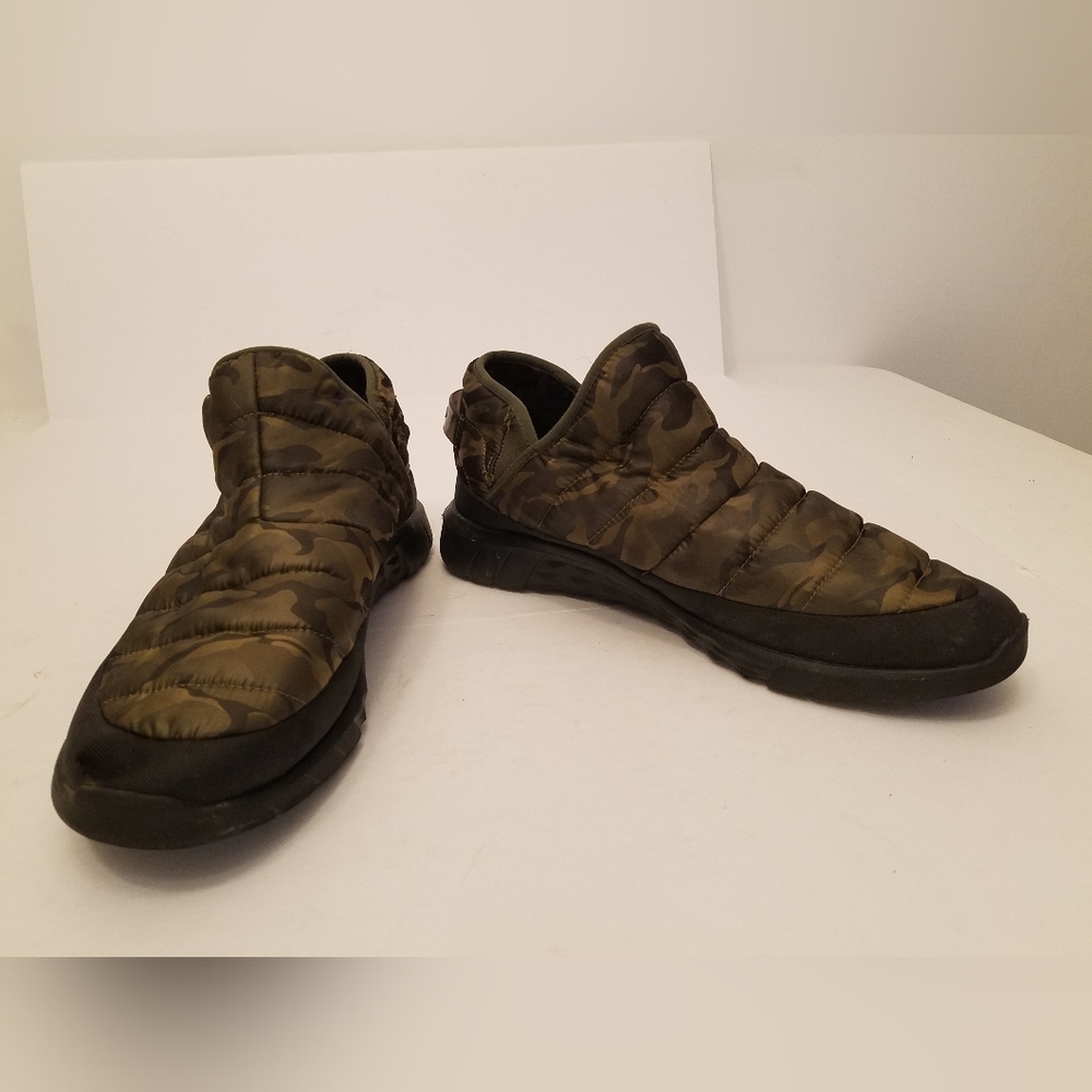 Aldo Men's Pufferlounge Loafers Green Camouflage Size 13 Faux Fur Lined